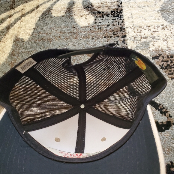 Bass Pro snapback - Picture 4 of 4